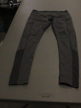 Grey Mpg Running Leggings Size Medium